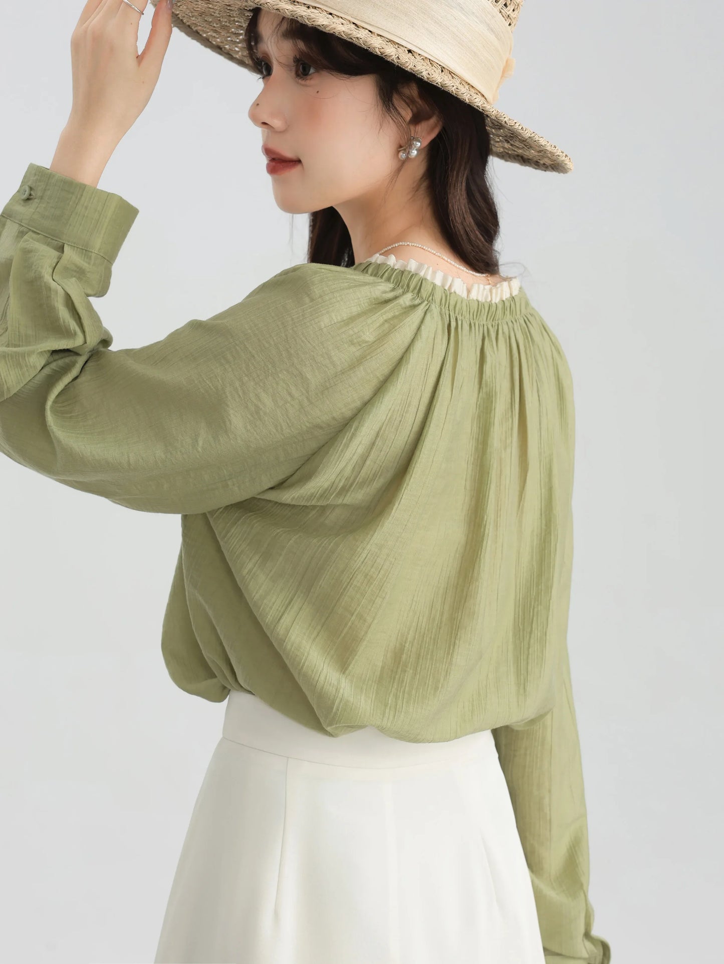 French Style V-Neck Long Sleeve Women Blouse Spring Casual Loose Fit Elegant Tops Petite Friendly Lightweight Versatile Shirt