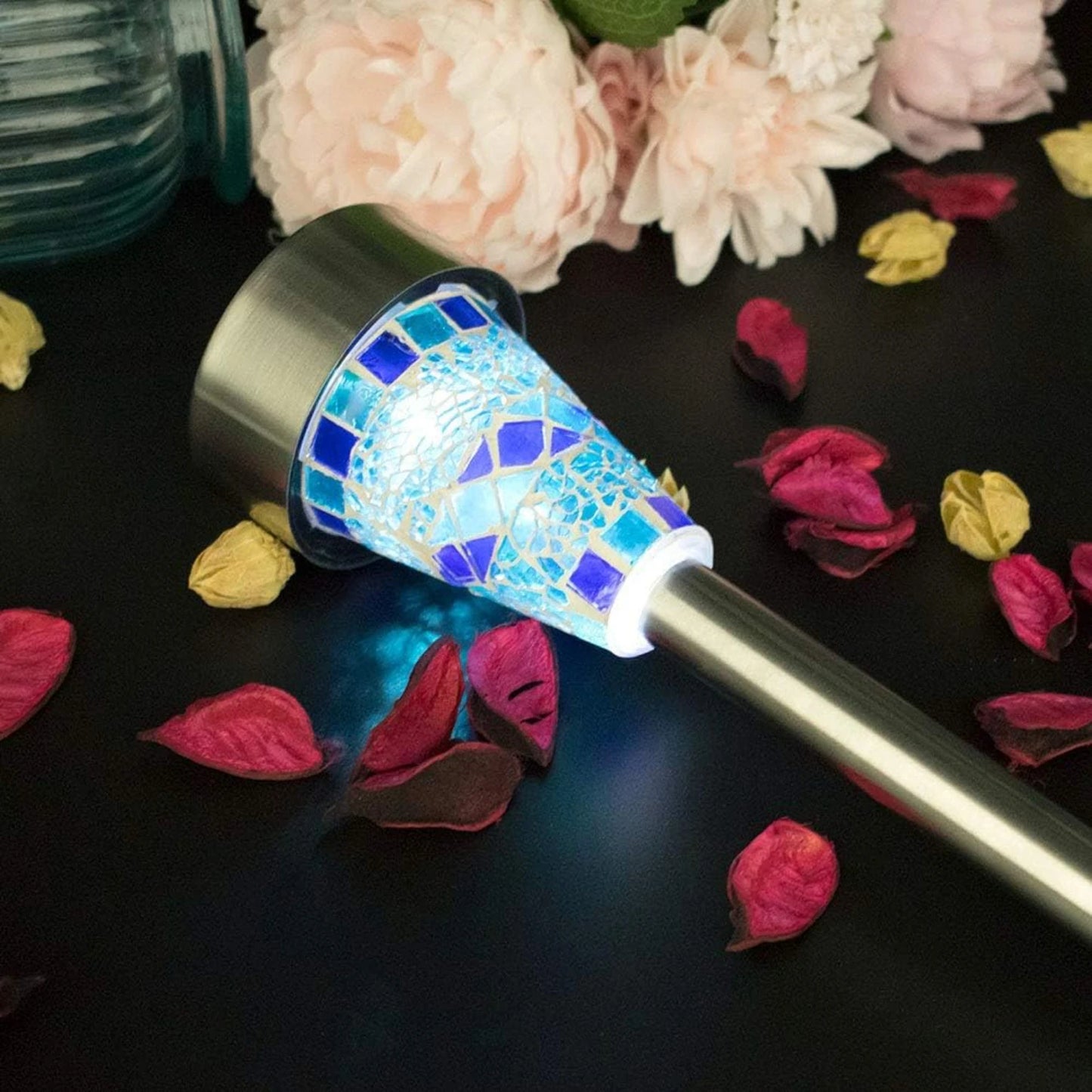 Werten Sie Ihren Außenbereich mit anspruchsvollen, modernen und eleganten Außenbeleuchtungslösungen aus Edelstahl für Ihre Terrasse oder