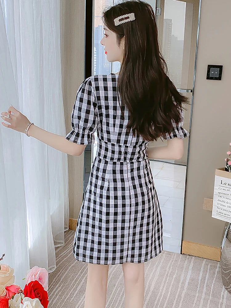 Summer Plaid Puff Sleeve V-Neck Midi Dress Women Fashion Bodycon Chic A-Line Dress 2024 Korean Elegant Casual Festival Vestidos