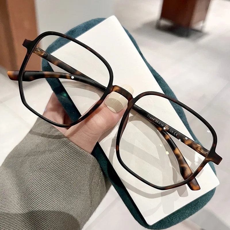 Oversized Frame Anti-blue Light Transparent Glasses Women Men Fashion Sunglasses UV400 Protection Flat Mirror Computer Eyeglases