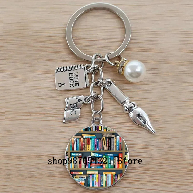 Classic Library Books Keychain Vintage Old Books Key Chain Librarians Key Ring Gift for Nerd Bookworm Writer Teacher
