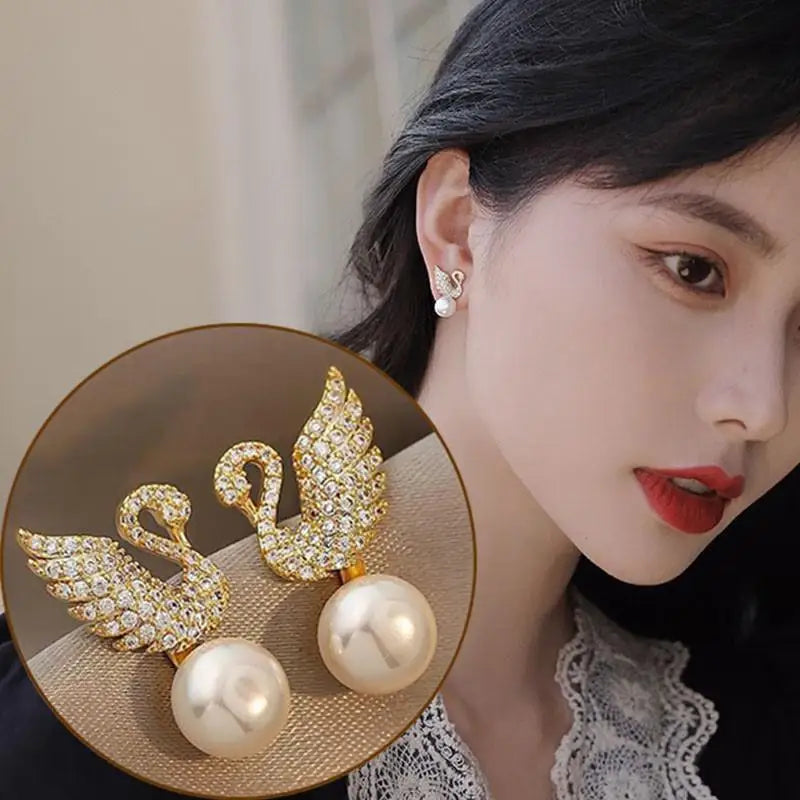 925 Silver Needle Green Crystal Butterfly Drop Earrings For Women Korean Jewelry 2024 Trending Fairy Luxury Women's Earrings New