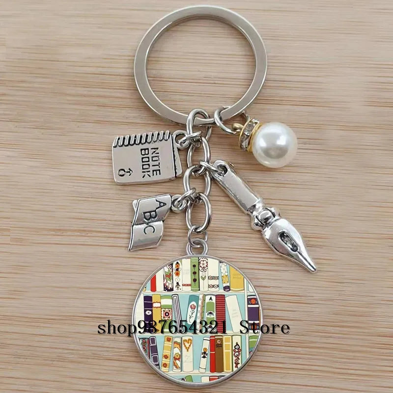 Classic Library Books Keychain Vintage Old Books Key Chain Librarians Key Ring Gift for Nerd Bookworm Writer Teacher