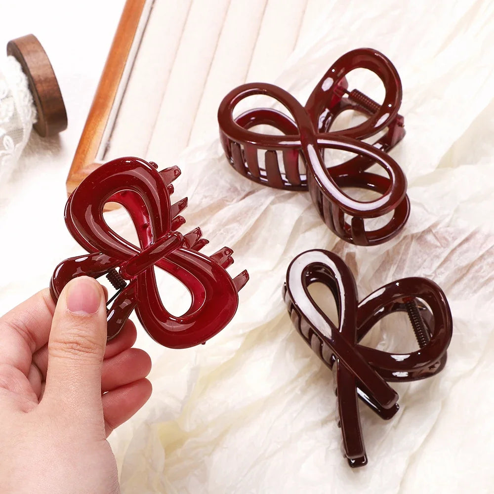 Elegant Geometric Large Ankola Red Hair Claws for Women Girls 2025 New Year Barrettes Hairpins Hair Grab Shark Clip Accessories