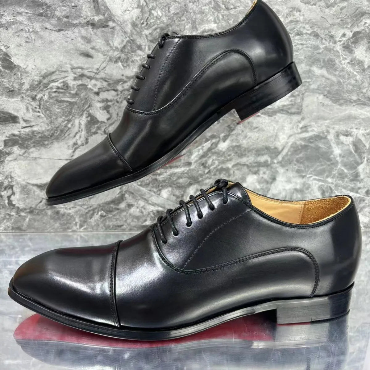 Classic Red Leather Men's Shoes Spring Casual Versatile Zapatos Mujer Business British Fashion Snerker Lace Up Leather Shoes