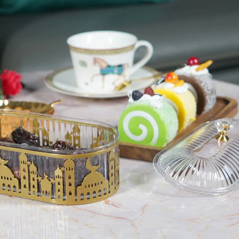 Dust-proof Dining Table Tray Eid Mubarak Decorative Ramadan Dessert Storage Box Portable Embossed Shape Candy Dish with Lid