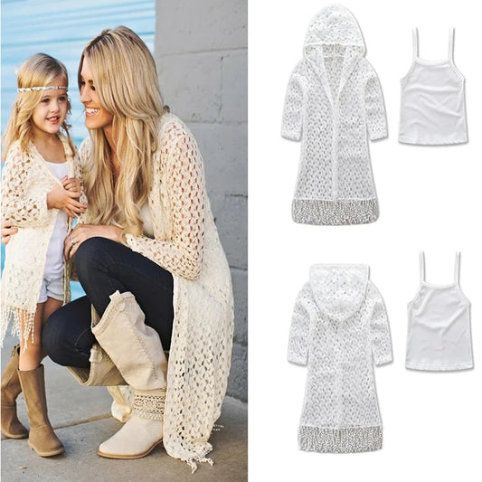 طقم ملابس عائلية متناسقة مكون من قطعتين لفصل الربيع والصيف، ملابس الأم والابنة، معطف بغطاء رأس للبنات + قمصان بيضاء، ملابس بوتيك للأطفال BC1040