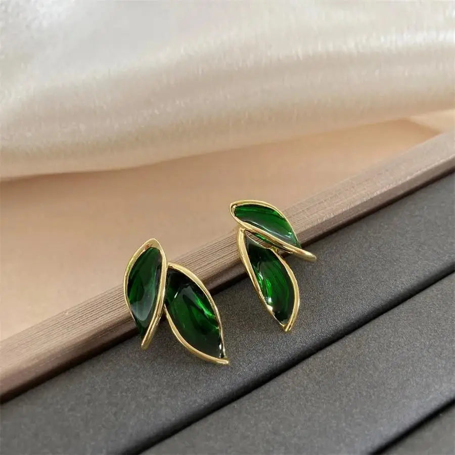 925 Silver Needle Korean Fashion Crystal Heart Earrings For Women Jewelry 2024 Trending Women's Red White Pearl Drop Earrings