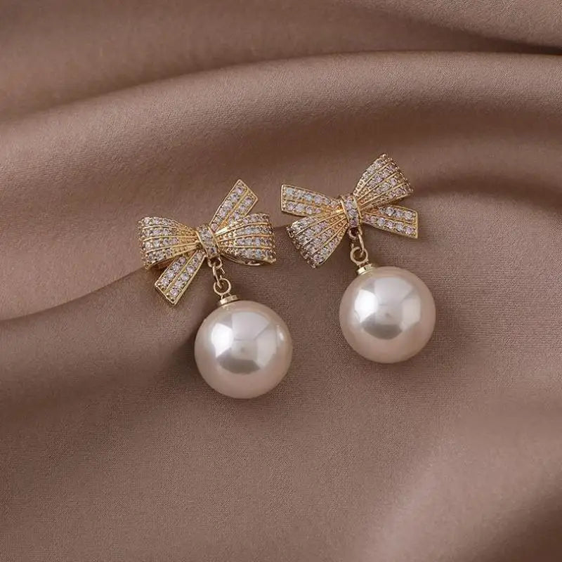 925 Silver Needle Korean Fashion Crystal Heart Earrings For Women Jewelry 2024 Trending Women's Red White Pearl Drop Earrings