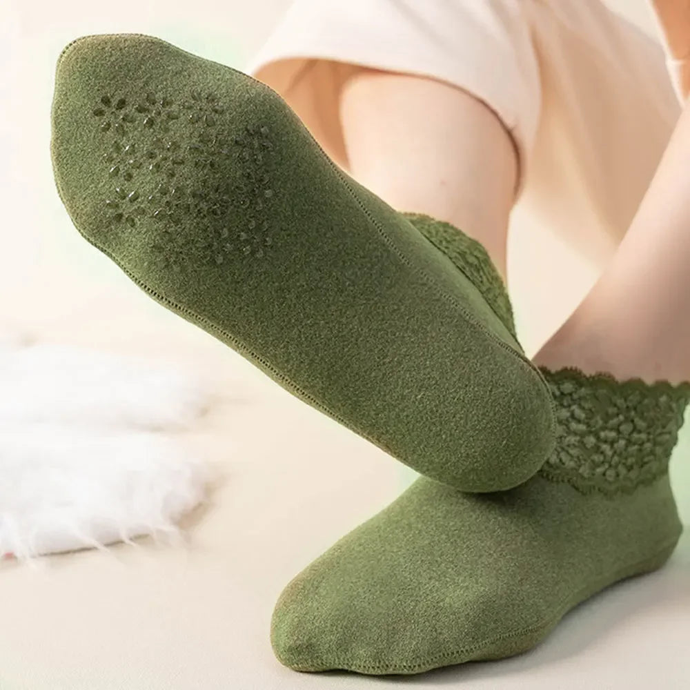 Women Low Lace Tube Socks Vintage Breathable Velvet Warm Home Floor Socks Anti-slip Sock Slippers Thin Ladies Lace Boat Socks