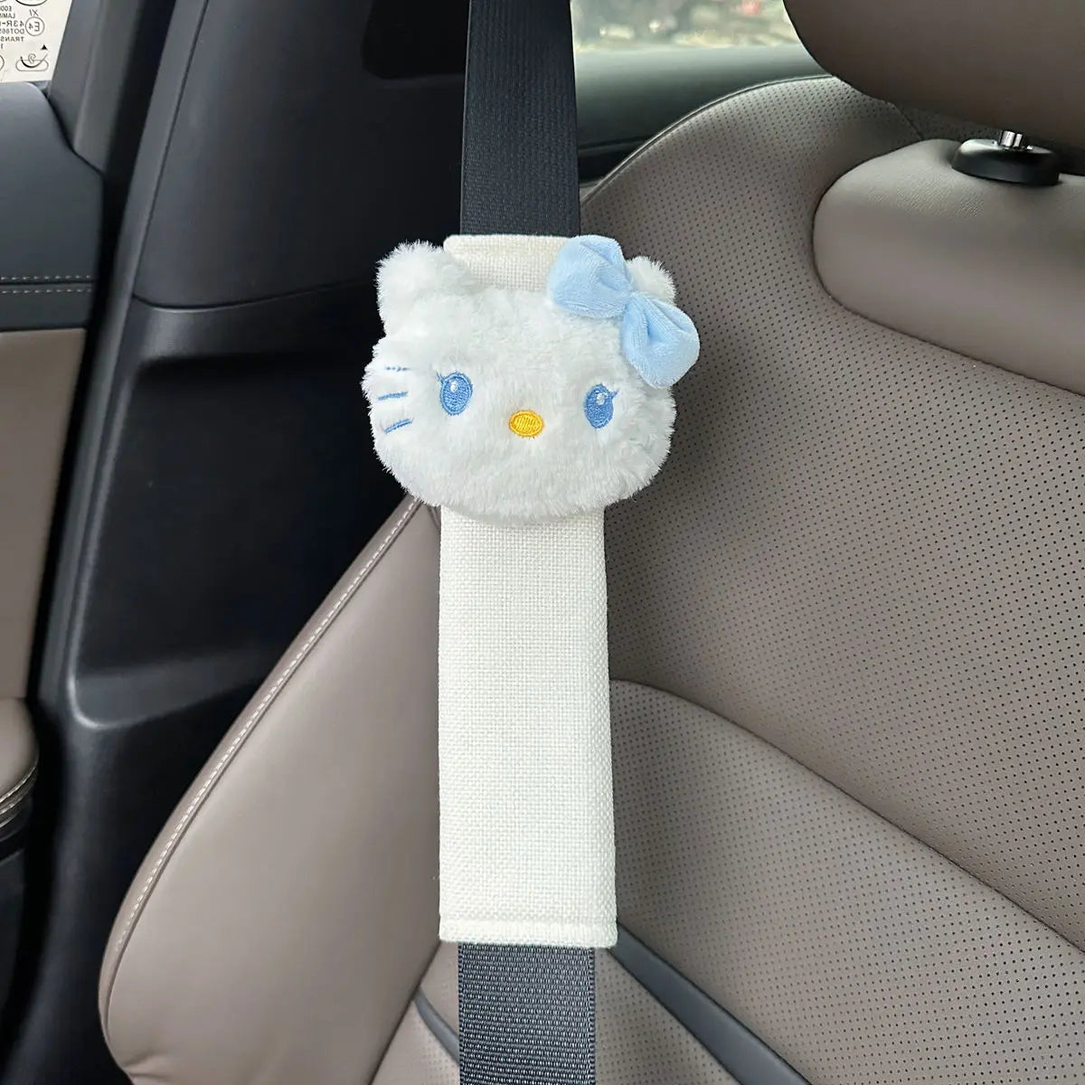 Sanrio Hello Kitty Car Safety Belt Cover Cartoon Kawaii Universal Plush for Women Kids Adults Non-slip Car Interior Accessories