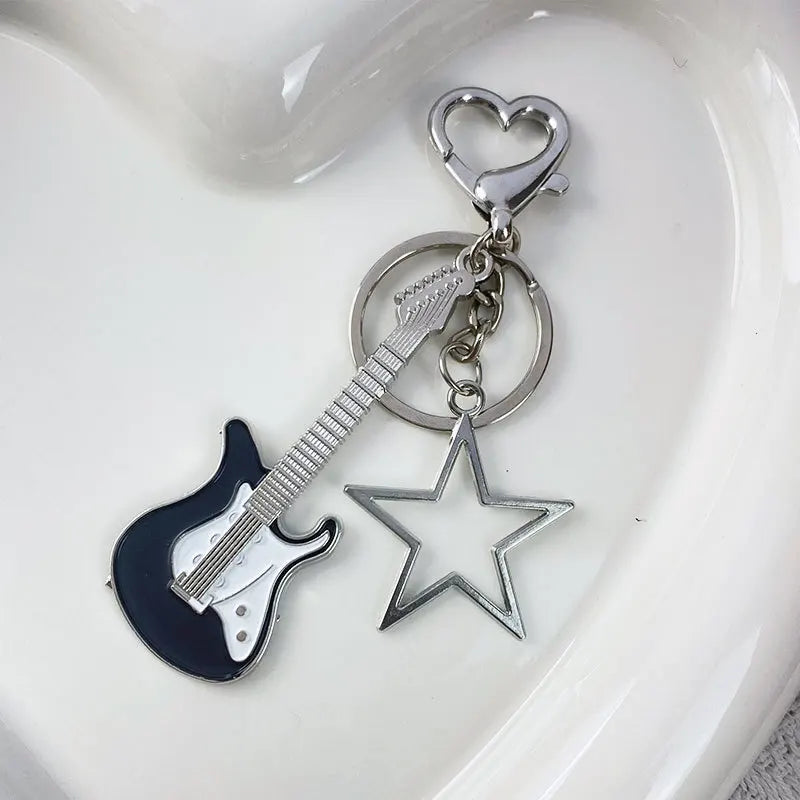 Y2k Guitar Love Heart Key Chain for Men Women Star Sweet Keychain Cool Trendy Fashion Pendant Rock Punk Vintage Accessories Gift