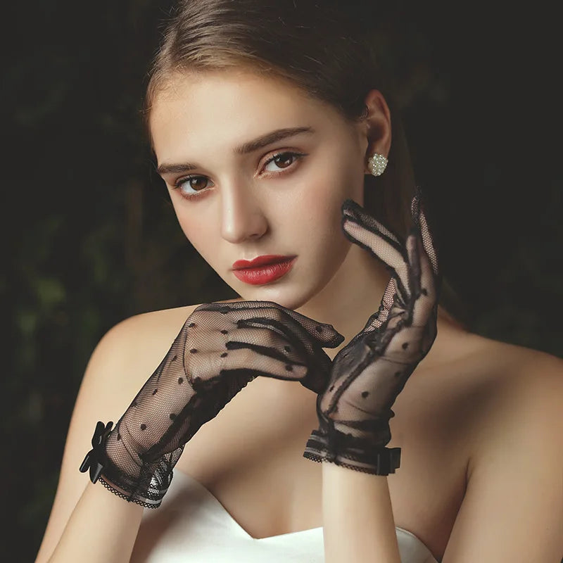 Wedding Gloves Transparent Dot Tulle Fishnet Gloves Black Ivory Wrist Length Bridal Gloves Finger Short Wedding Accessories