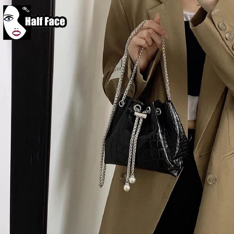 Y2K Girl Harajuku Women’s Gothic Handbags High Street Punk Streetwear One Shoulder Casual Chains Drawstring Crossbody Bags tote