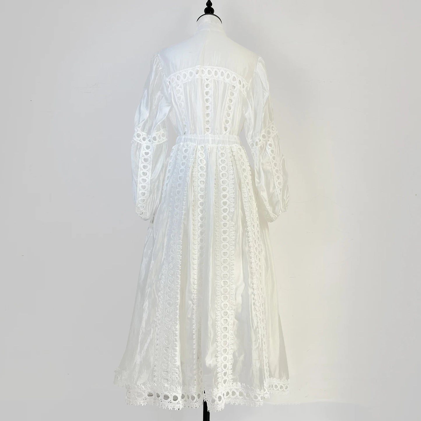 Luxury Long Dresses 2 Piece Sets Women Lace Hollow Out Embroidered Shirt + Maxi Skirts Suits Big Size 2025 Spring Party Vestidos