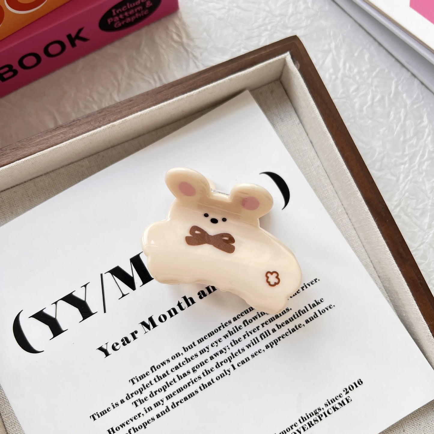 Girly Acrylic Cartoon Animal Hair Claw Korean Style Puppy Spotted Cat Hair Clip Kawaii Bear Small Shark Clip Woman