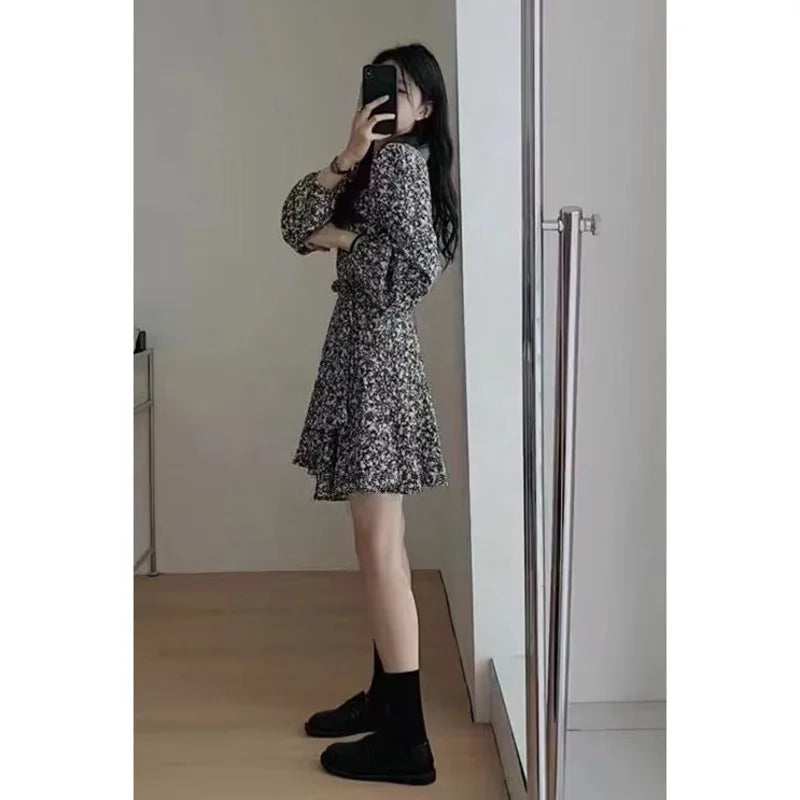 2024 Summer Autumn Clothes Large Size Women's Clothing Fashion Short Dresses Petite V-neck Floral Long Sleeve Black Dresses Traf