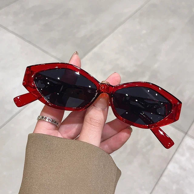 New Small Full Oval Frame Sunglasses Trendy Fashion Multicolored Female Shades Popular Brand Designer UV400 Eyewear for Ladies