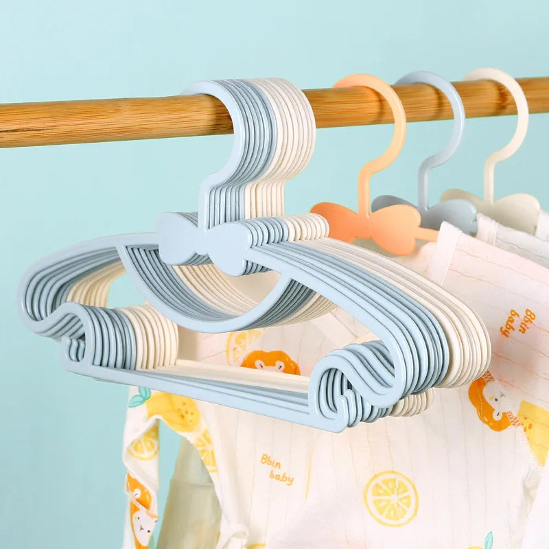 1/4/10Pcs Baby Hangers for Plastic Kids Hangers for Nursery -Childrens Hangers - Great as Toddler or Infant Clothes Hangers