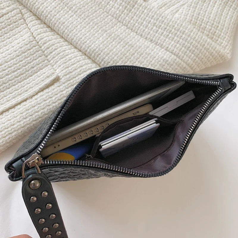 Rivet Clutches for Women 2021 Purses and Handbags Luxury Designer  Crocodile Pattern Pochette Femme Silver Bag Bolsos De Fiesta