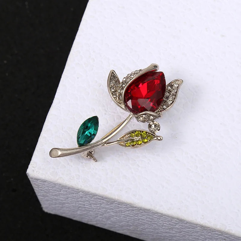 Beautiful Rose Flower Brooches Collection For Women Lady Elegant Flower Pin Summer Design Party Valentine Day Gift