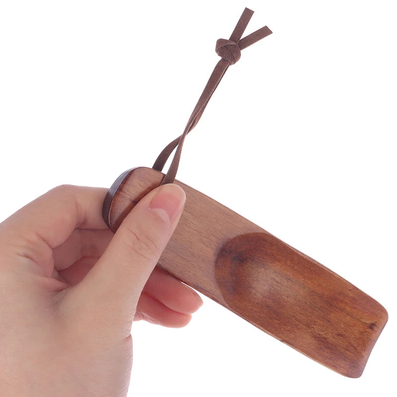 1Pc 15.5cm Solid Wood Short Handle Shoehorn Natural Wooden Shoe Horn Portable Handle Shoe Lifter Shoe Puller Accessories