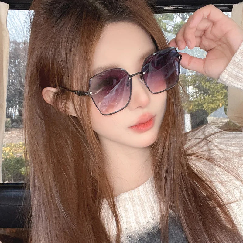 Vintage with Large Rims Sunglasses Women's to Make Big Face Thin-Looked Trendy Personalized Street Shot Online Influencer Fashio