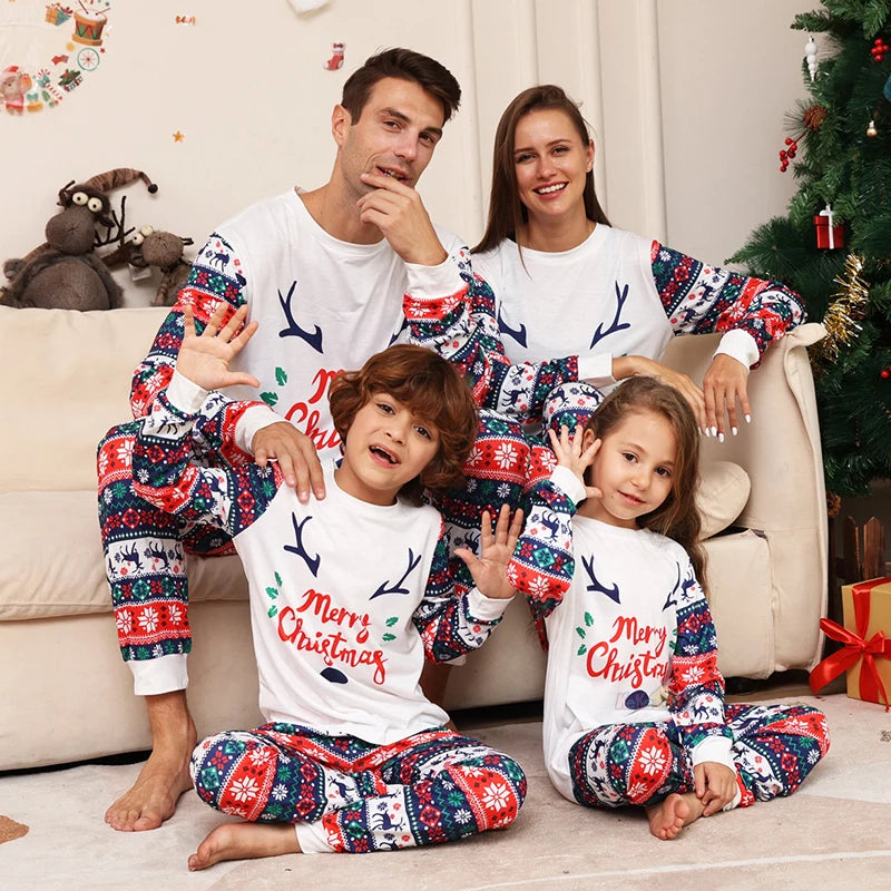 Weihnachts-Familien-Matching-Outfits für Erwachsene und Kinder, 2025 News, Pyjama-Kleidungsset, Baby-Spielanzug, lässige Nachtwäsche, Weihnachts-Familien-Look, Pyjama