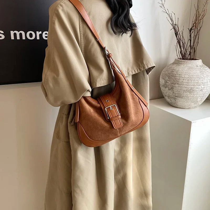 Retro Frosted Large Bag for Women 2024 New Autumn and Winter Niche Versatile Casual Crossbody Bag Large Capacity Commuting Bag