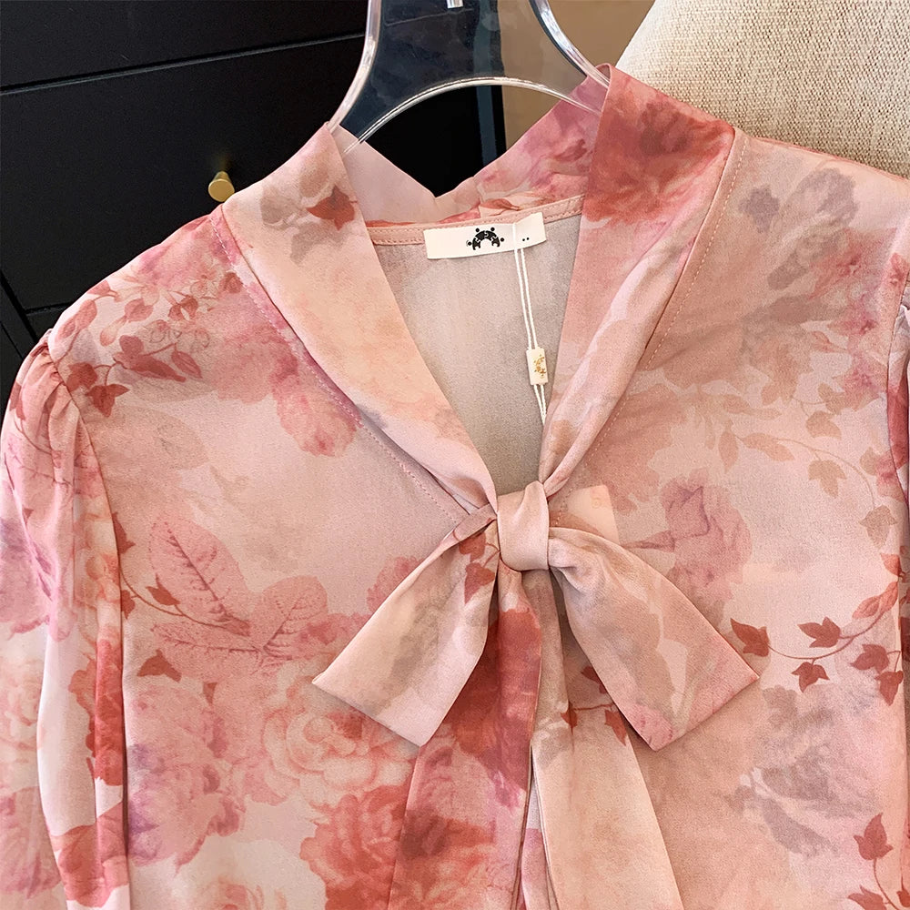Plus-size Women's Fall Casual Commute Loose and Comfortable shirt Chiffon print long sleeve bow collar lace-up top large 2024