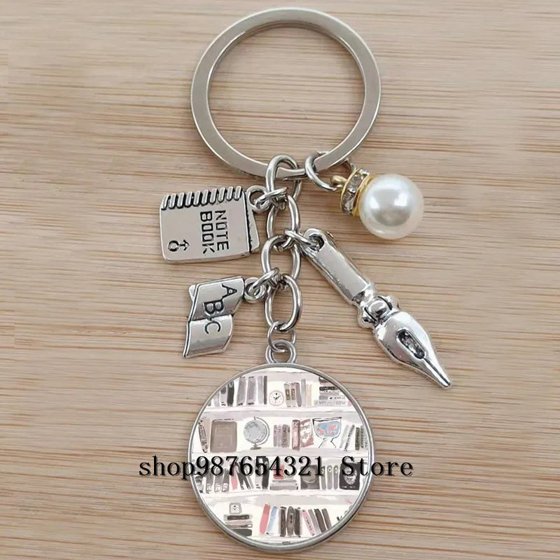 Classic Library Books Keychain Vintage Old Books Key Chain Librarians Key Ring Gift for Nerd Bookworm Writer Teacher