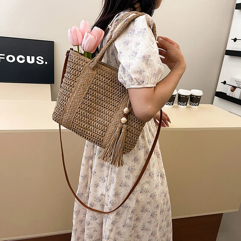 Summer Straw Bag Women Large Capacity Shoulder Messenger Bags Handmade Woven Handbag Bohemia Vacation Rattan Beach Purse 2024