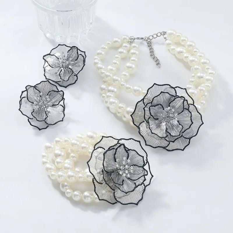 Ladies' Pearl Camellia Necklace Bracelet Earrings Retro Jewelry Trend Exaggerated Jewelry Set Party Gifts Wholesale