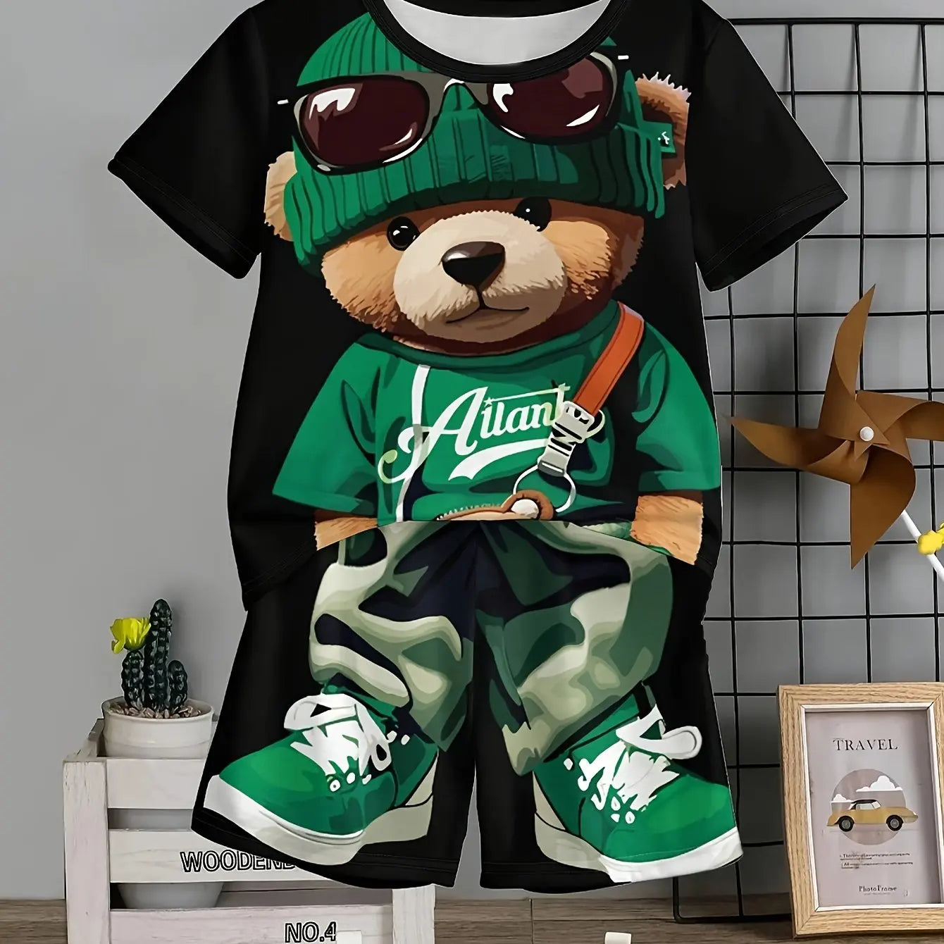 2024 Kids Clothes 2pcs Boys Fun Cartoon Bear Print Short Sleeve T-Shirt Shorts Set Summer Active Boys Complete Stylish Look
