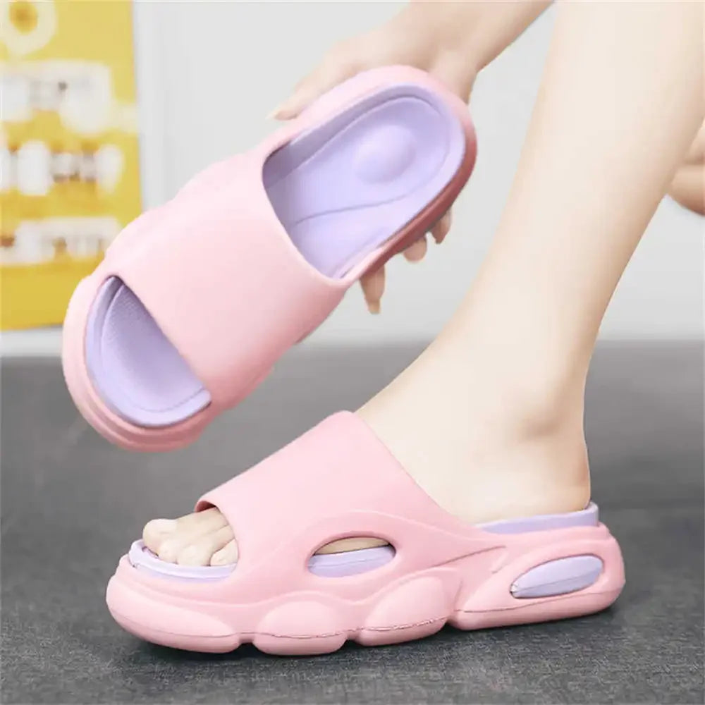 Anti-slip White Slippers Size 48 White Boot Woman Shoes Barefoot Sandal Sneakers Sports Hyperbeast Basctt Luxo Trendy