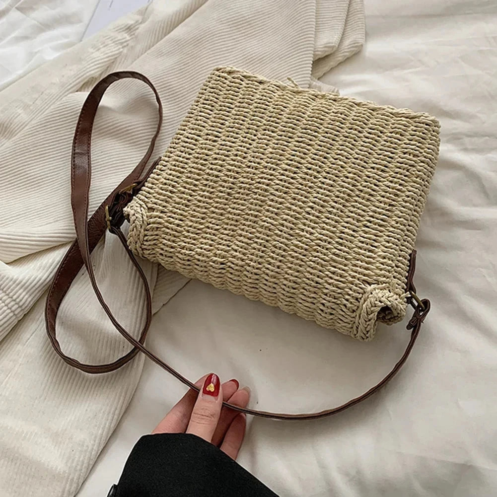 Fashion Rattan Women Shoulder Bags Small Designer Handbags Lady Wicker Woven Crossbody Bag Summer Beach Straw Messenger Purses