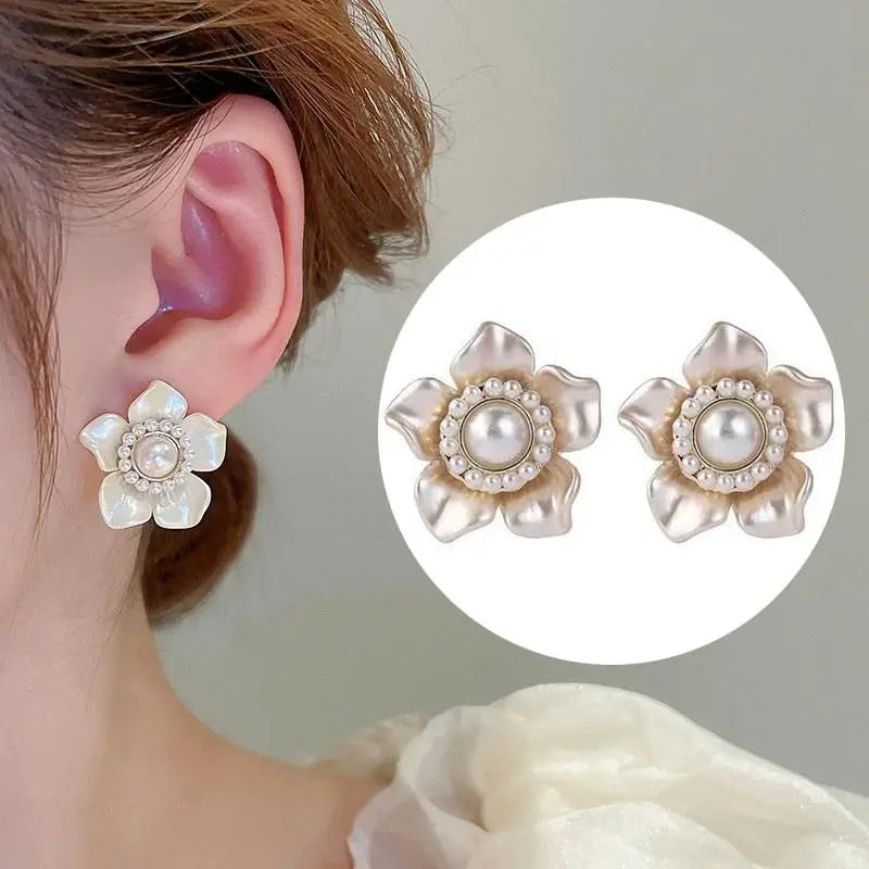 925 Silver Needle Korean Vintage Oil Painting Pearl Flower Earrings For Women Jewelry 2024 Trending New Luxury Women's Earrings