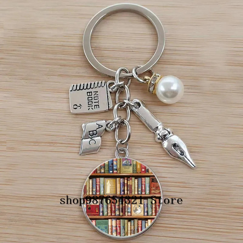 Classic Library Books Keychain Vintage Old Books Key Chain Librarians Key Ring Gift for Nerd Bookworm Writer Teacher