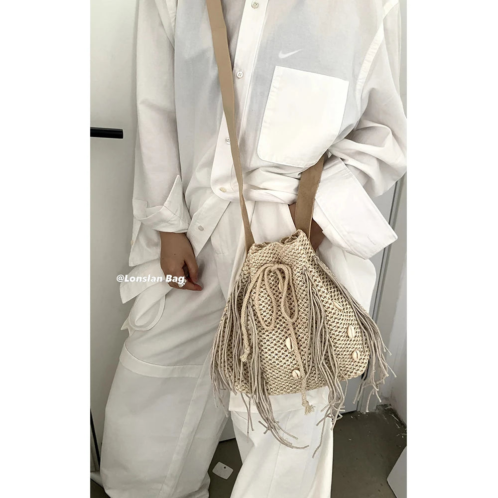 Tassel Shell Straw Bag Summer Bucket Bags for Women Wide Strap Shoulder Bag Bohemian Rattan Beach Bags Purses and Handbags Chic