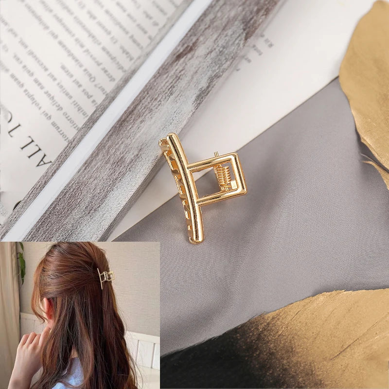Classic Mini Geometric Love Hair Grab Barrettes Women Vintage Small Hair Claws Shark Clip Kid Headwear Korean Hair Accessories