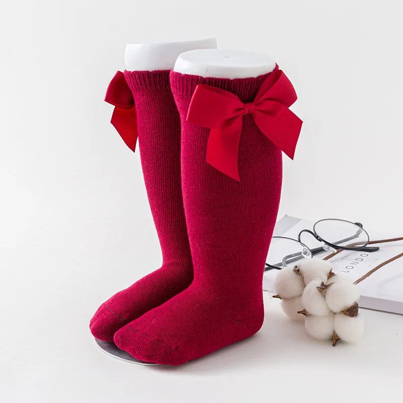 Baby-Accessoires Neugeborene Socken Mutter Kinder Kinder Strümpfe Bogen Kleinkind Mädchen Prinzessin Baumwolle Säuglings-Mittelrohrsocken Baby-Kleidung