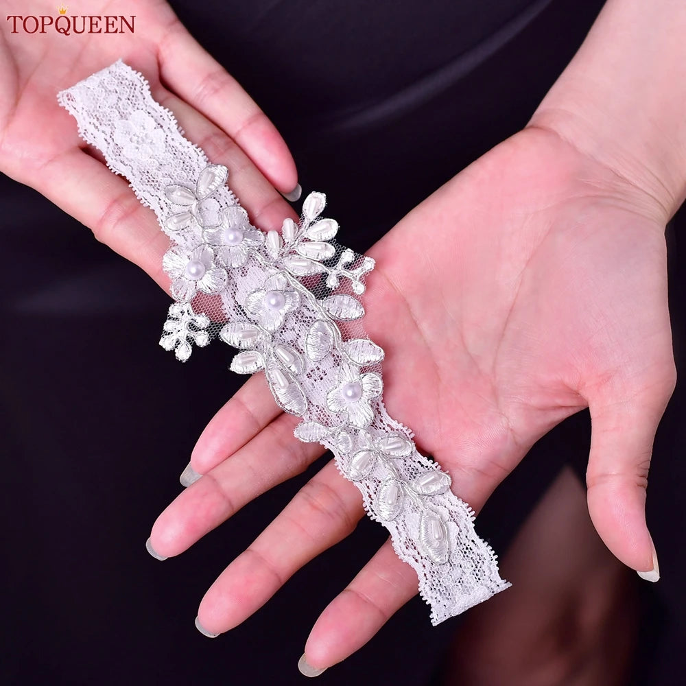 TOPQUEEN Simple Wedding Bridal Garter White Lace Elastic Leg Band Embroidered Flowers Faux Pearls Decorative Women Thigh Rings