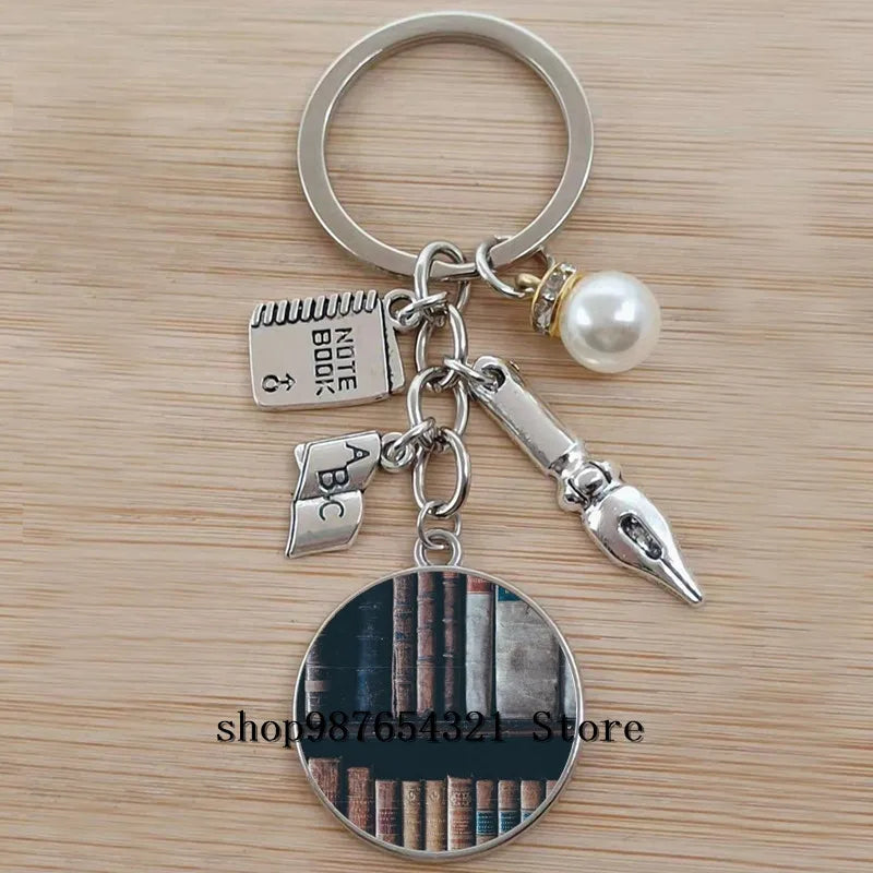 Classic Library Books Keychain Vintage Old Books Key Chain Librarians Key Ring Gift for Nerd Bookworm Writer Teacher
