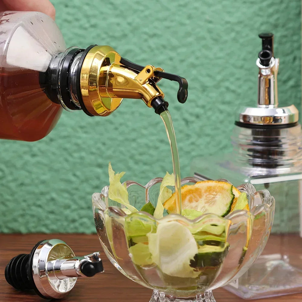 5/1PCS Oil Bottle Stopper Cap Dispenser Sprayer Lock Wine Pourer Sauce Nozzle Liquor Leak-Proof Plug Bottle Stopper Kitchen Tool