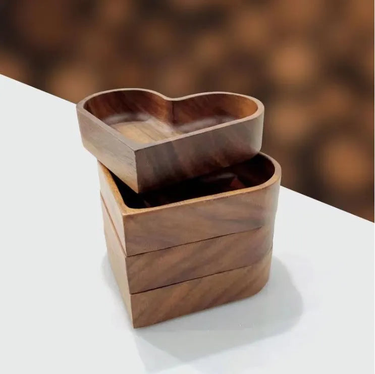 1PC Use Walnut Color Walnut Fruit Box Heart-shaped Save Space Heart Shaped Snack Plate Stackable Solid Wood Tray Serving Food