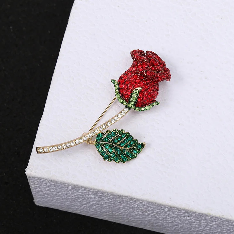 Beautiful Rose Flower Brooches Collection For Women Lady Elegant Flower Pin Summer Design Party Valentine Day Gift