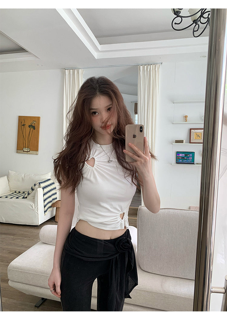 Cut Out Niche Style slim round Neck Top T-shirt with Short Sleeves for woman