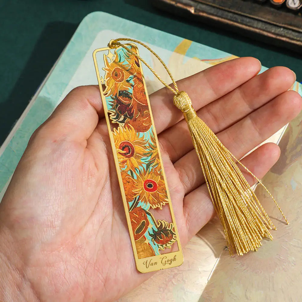 Retro Chinese Metal Hollow Bookmarks Creative Out Bookmark Book Clip Student Stationery School Office Supply New Year Gift