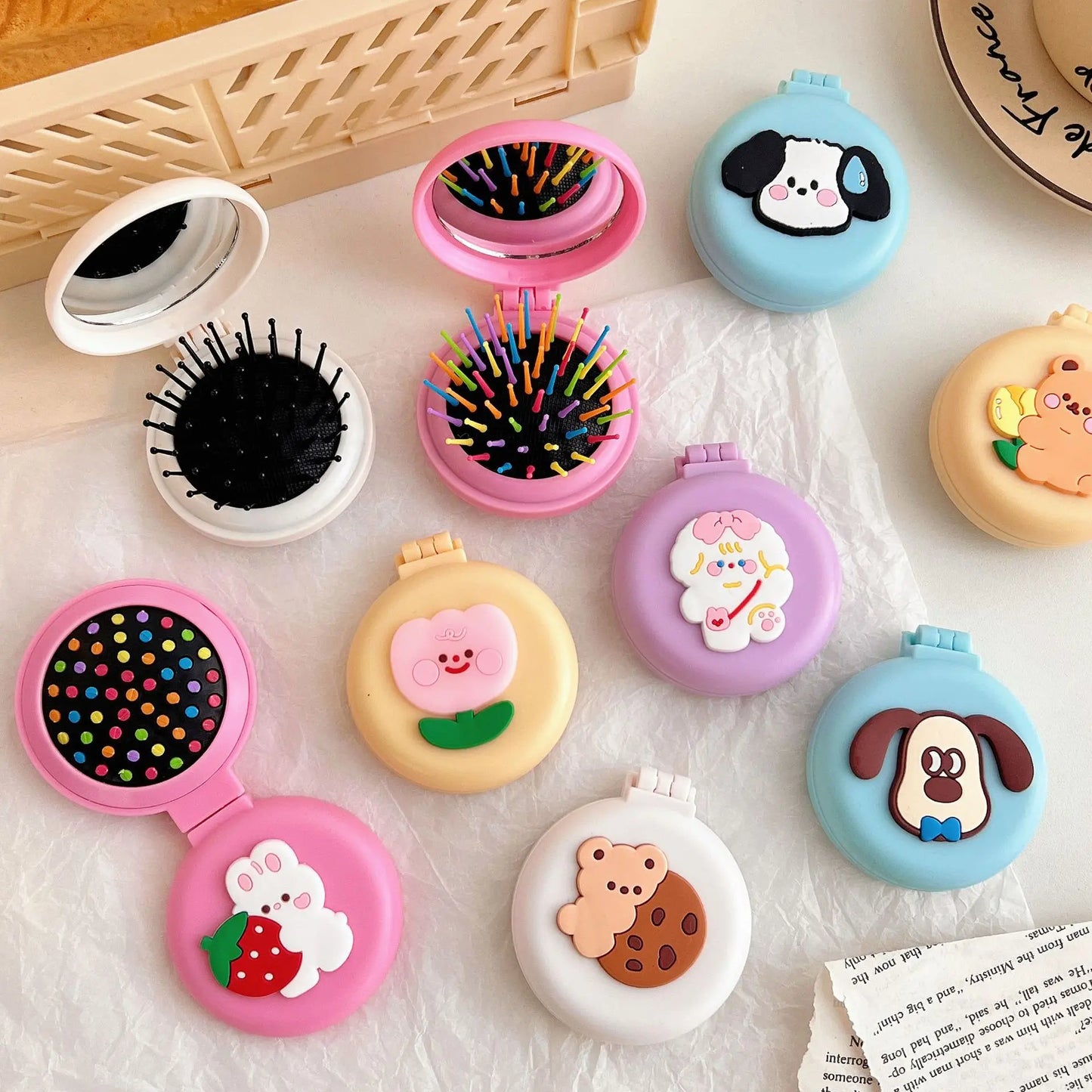 Mini Cute Foldable Head Massager Cartoon Air Bag Hair Comb Air Cushion Comb with Makeup Mirror Portable Hair Styling Comb Tools