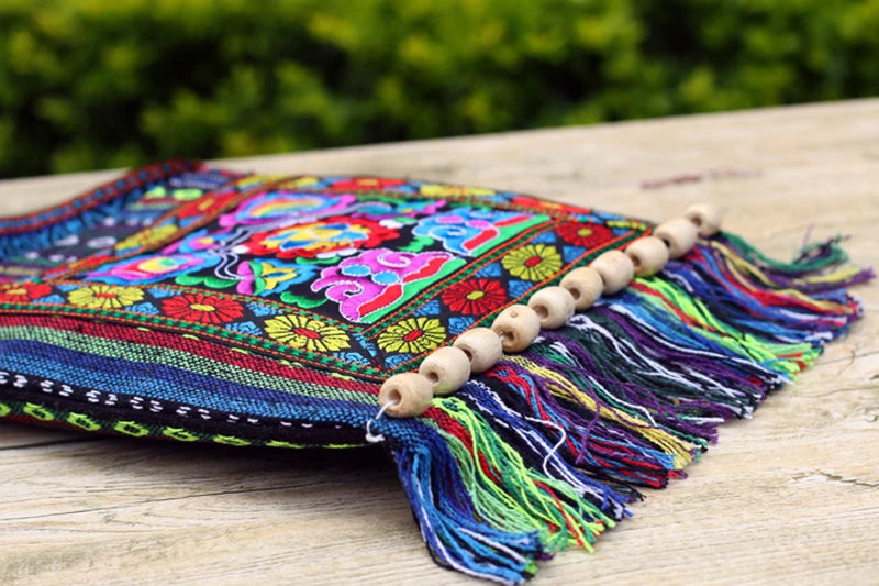 Retro Embroidery Messenger Bag Ethnic Tassel Design Crossbody Shoulder Bag Small Phone Purse and Handbag For Women